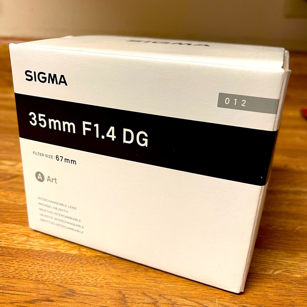 SIGMA Art 35mm F1.4 lens for Nikon cameras. 📷👌🏽